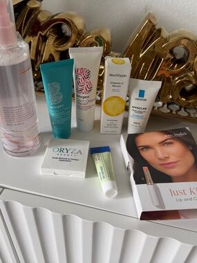 Mix brand products some makeup some skin care some hair products total 10 items